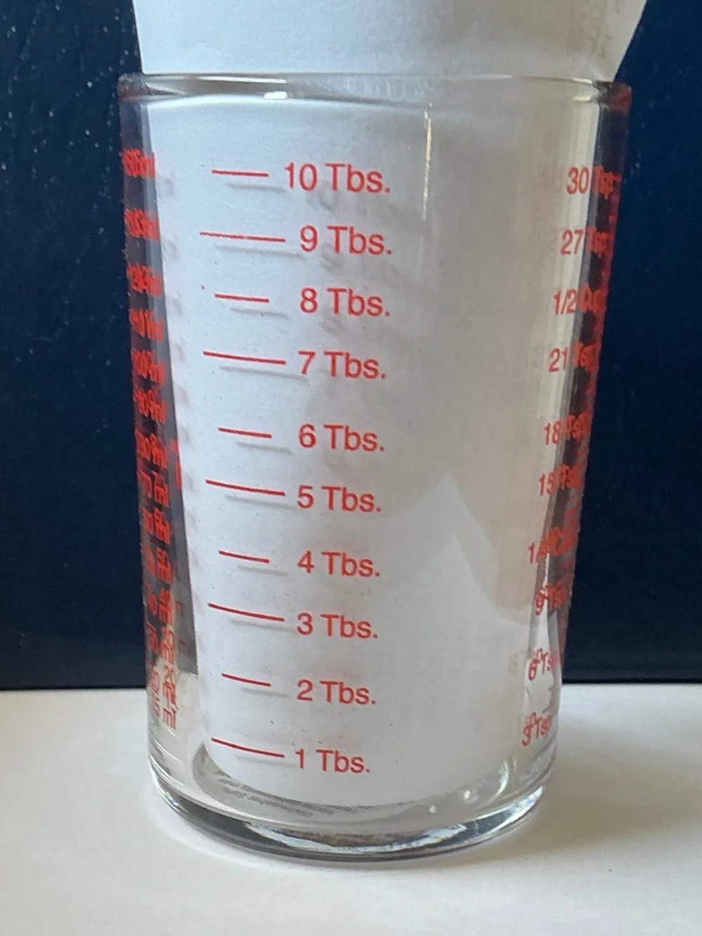 NWT Anchor Hocking 5 oz Glass Measuring Cup Tumbler Mini Liquid Measure Red
